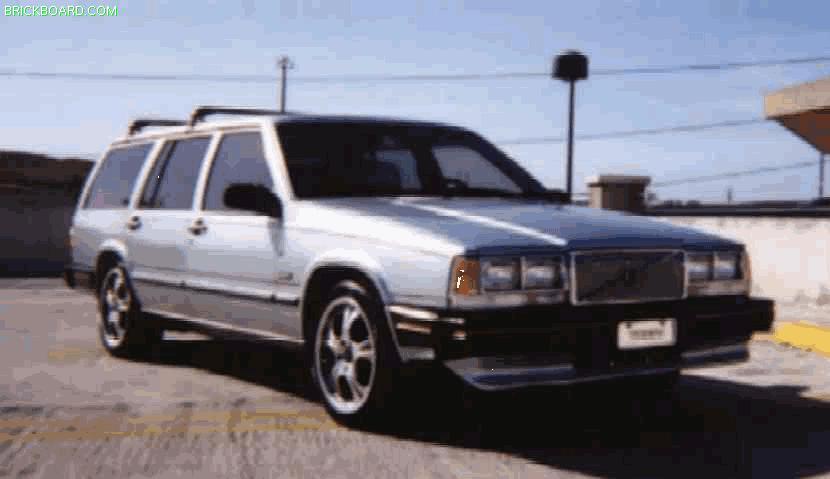 Volvo 700 -- Vivian