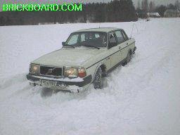 Volvo 240 -- Volvo 240DL